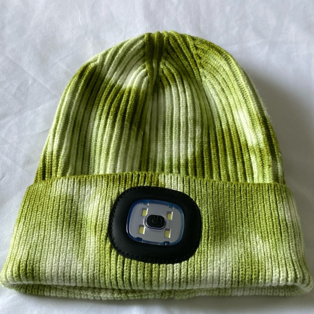 Headlitz Rechargeable Tie Dye Beanie